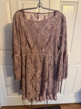 Free People Mauve Lace Long Sleeve Peplum Dress